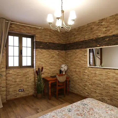 Mahalo House بيت ضيافة