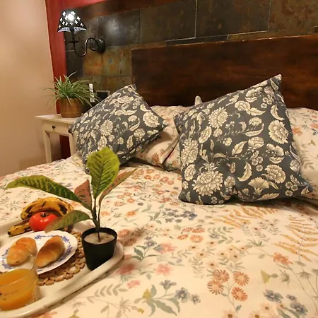 Gasthof Mahalo House