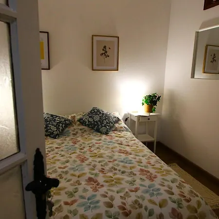 Mahalo House Guest house